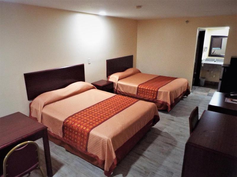 Texas Inn Harlingen image
