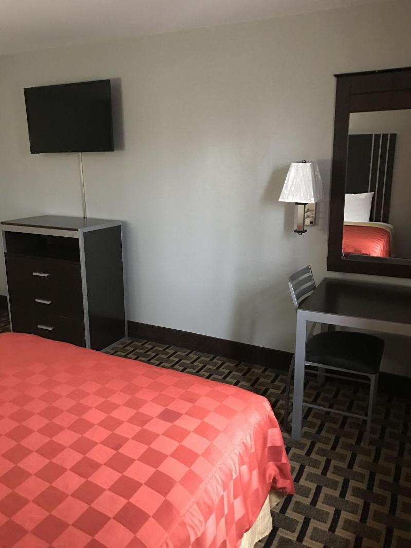 Express Inn image