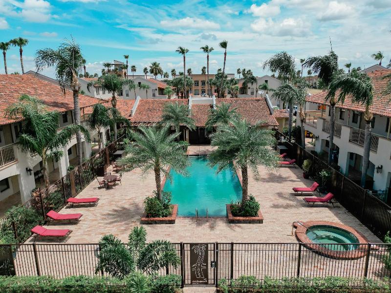 The Bungalows On Shary image