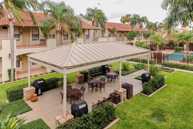 The Bungalows On Shary image