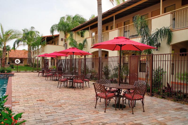 The Bungalows On Shary image