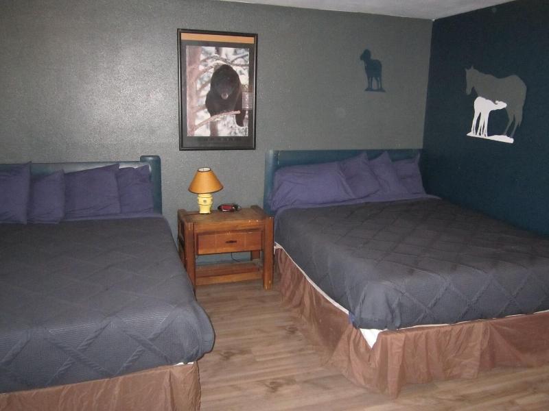 San Juan Motel image