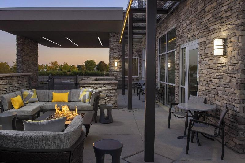 Springhill Suites By Marriott Loveland Fort Collin image