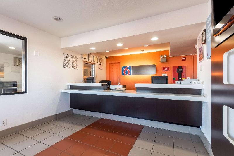 Motel 6 Garland, TX - Dallas image