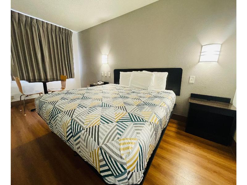 Motel 6-Duncanville, TX - Dallas GA image