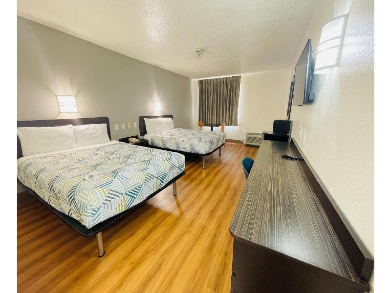Motel 6-Duncanville, TX - Dallas GA image