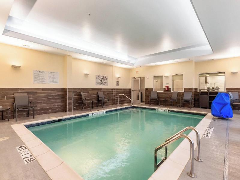 Fairfield Inn & Suites by Marriott Dallas DFW Airp image