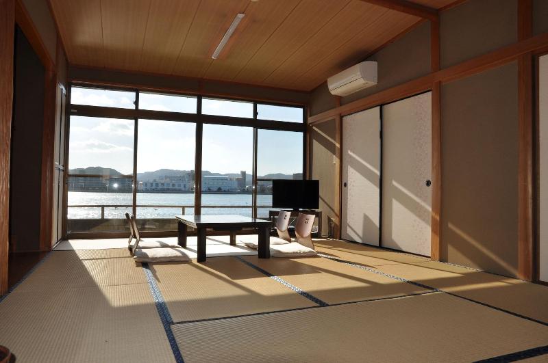 Kahan No Yado Karatsu Castle image