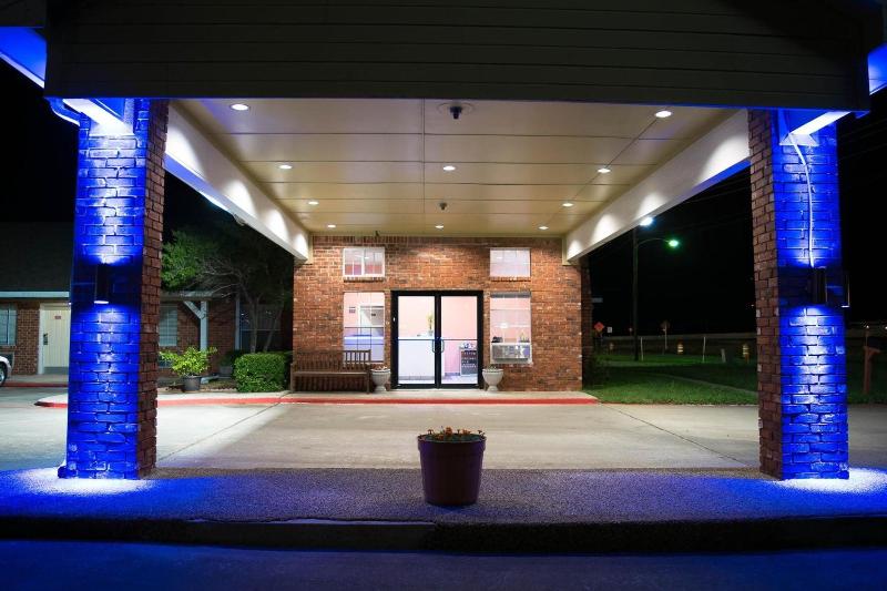 Countryside Inn image