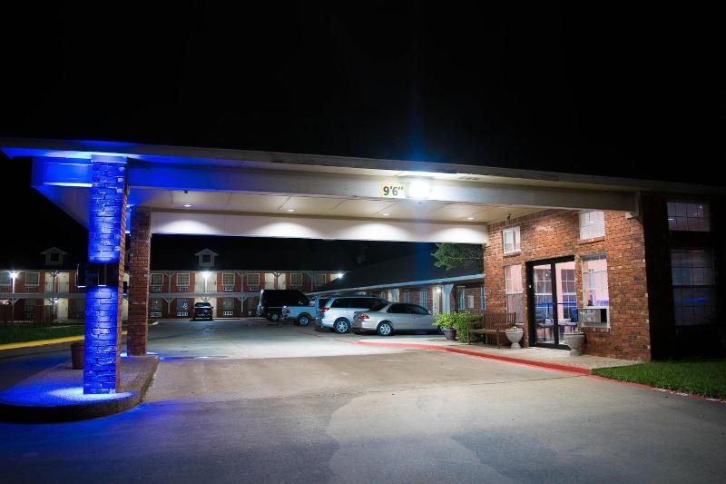 Countryside Inn image