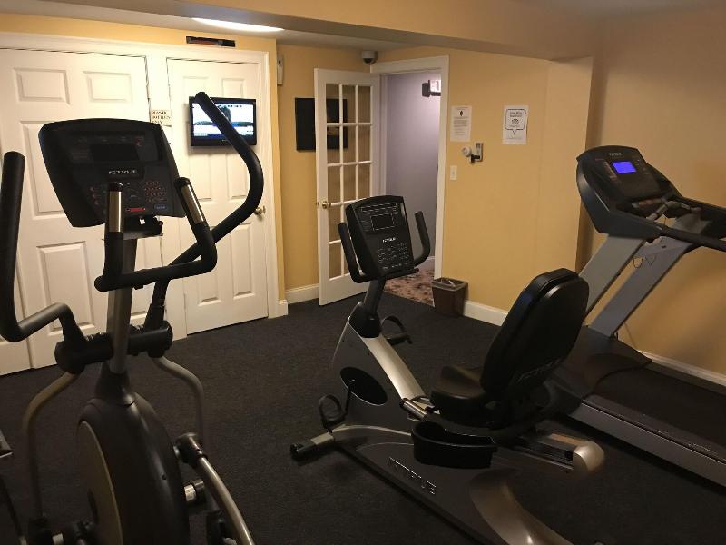 Essex Street Inn & Suites, Ascend Hotel Collection image