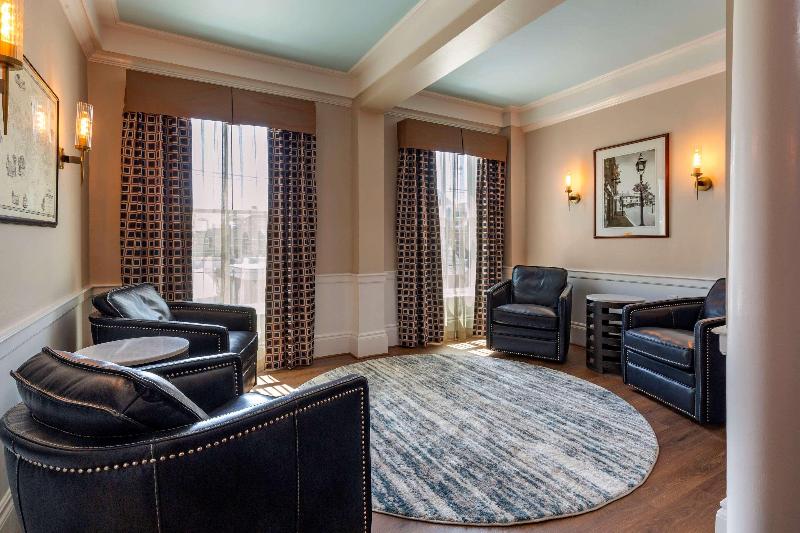 Essex Street Inn & Suites, Ascend Hotel Collection image