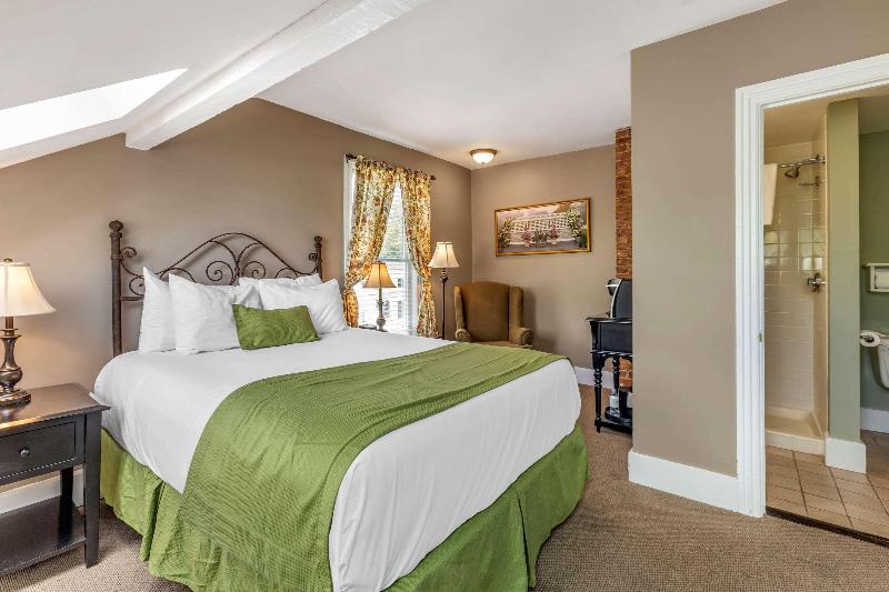 Essex Street Inn & Suites, Ascend Hotel Collection image
