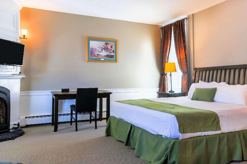 Essex Street Inn & Suites, Ascend Hotel Collection image