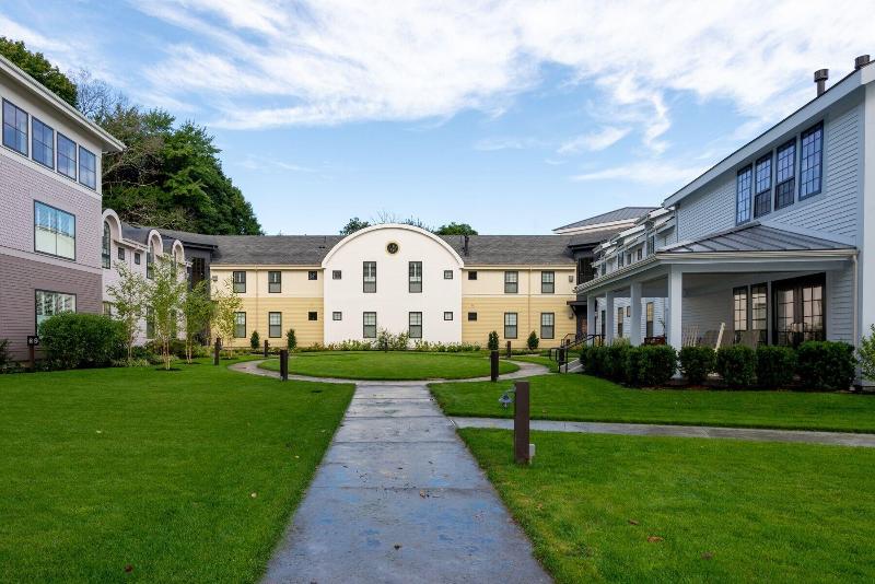 Briar Barn Inn image