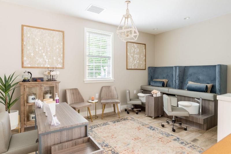 Briar Barn Inn image
