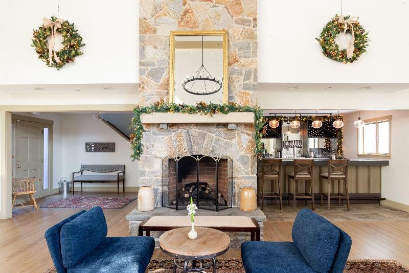 Briar Barn Inn image