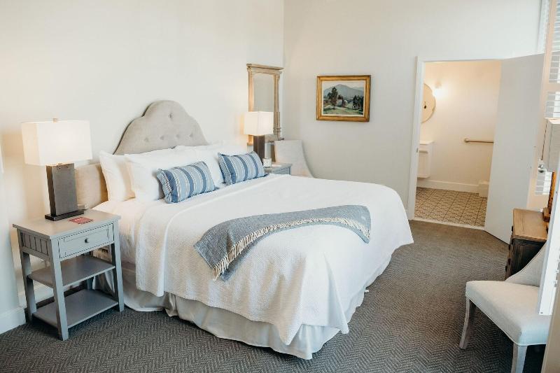 Briar Barn Inn image