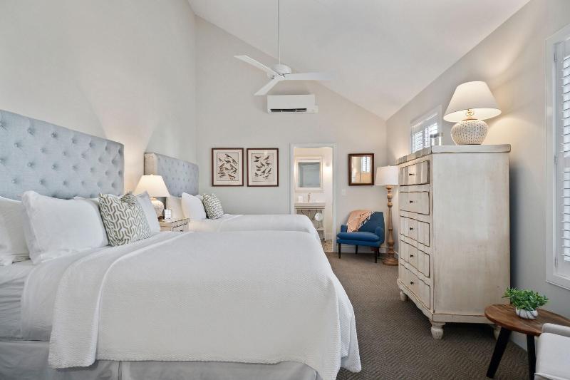 Briar Barn Inn image