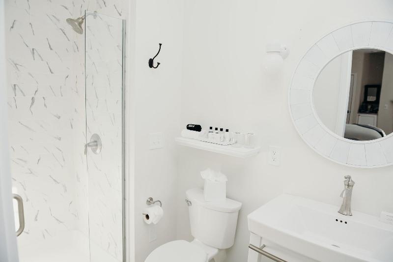 Briar Barn Inn image