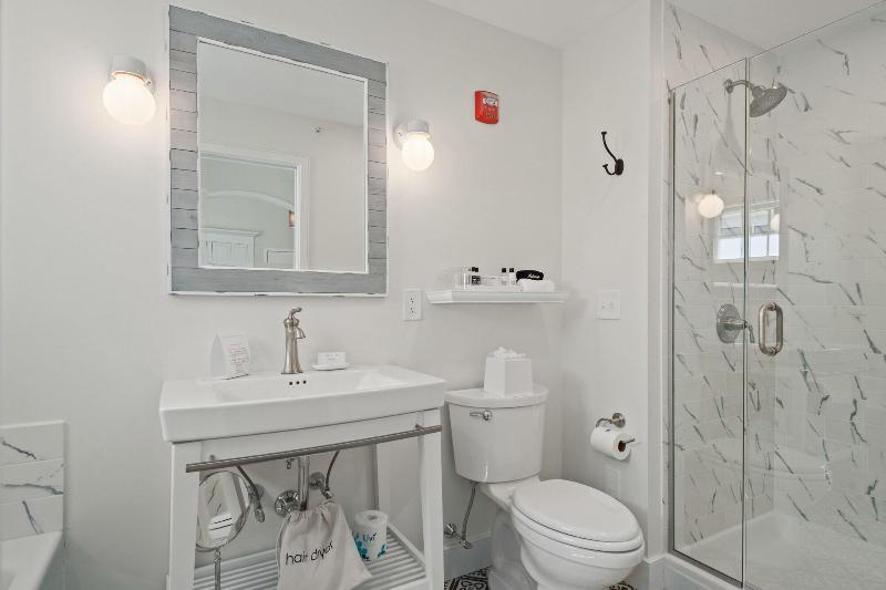 Briar Barn Inn image