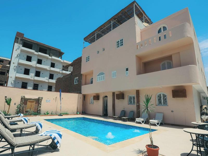 Luxor Guest House image