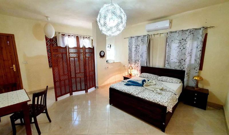 Nile Compound Hotel image