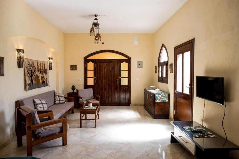 Nile Compound Hotel image
