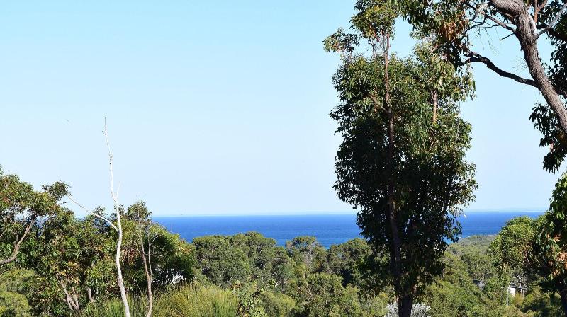 Eagle Bay House