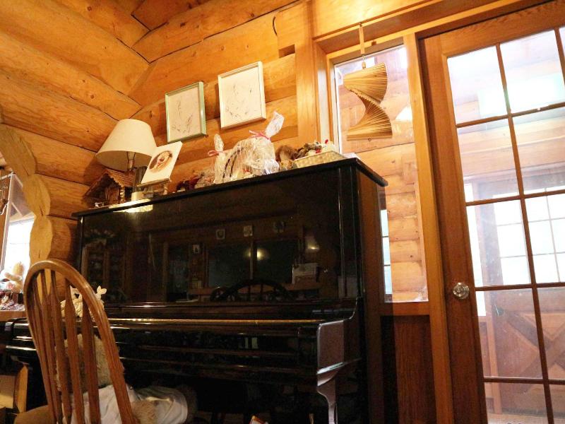 Canadian Loghouse Inn Azumino Yujin image