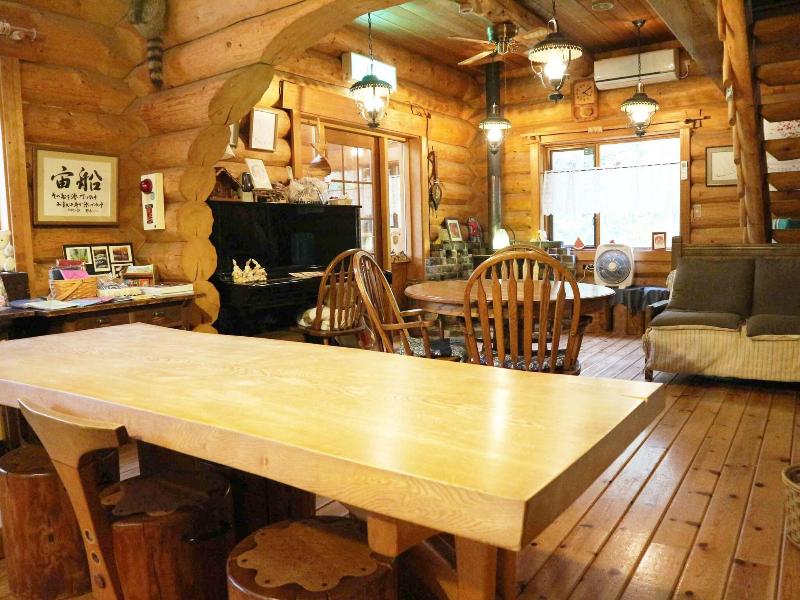 Canadian Loghouse Inn Azumino Yujin image