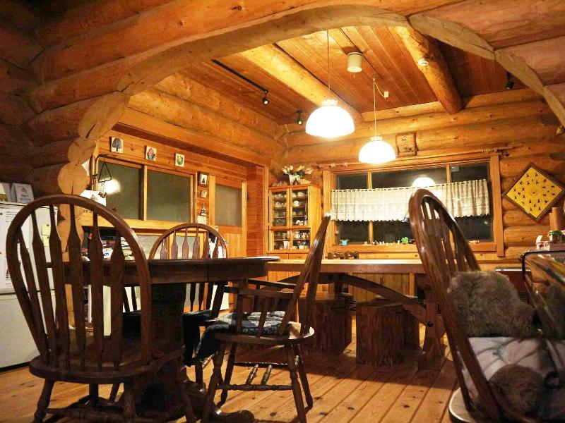 Canadian Loghouse Inn Azumino Yujin image