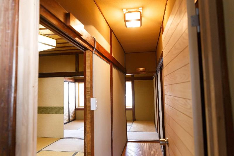 Kashiwaya Ryokan Guesthouse&Sharedhouse image
