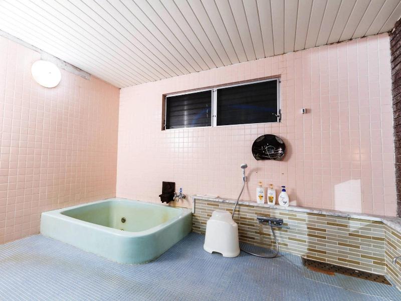 Kashiwaya Ryokan Guesthouse&Sharedhouse image
