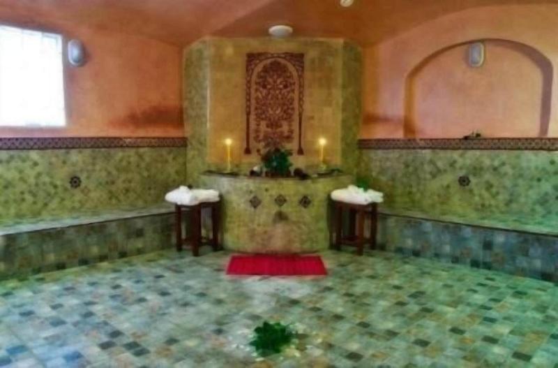 Hotel Chems Du Lac image