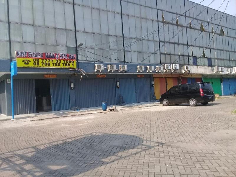 Hotel Syariah Mama Kutajaya Pasar Kemis image