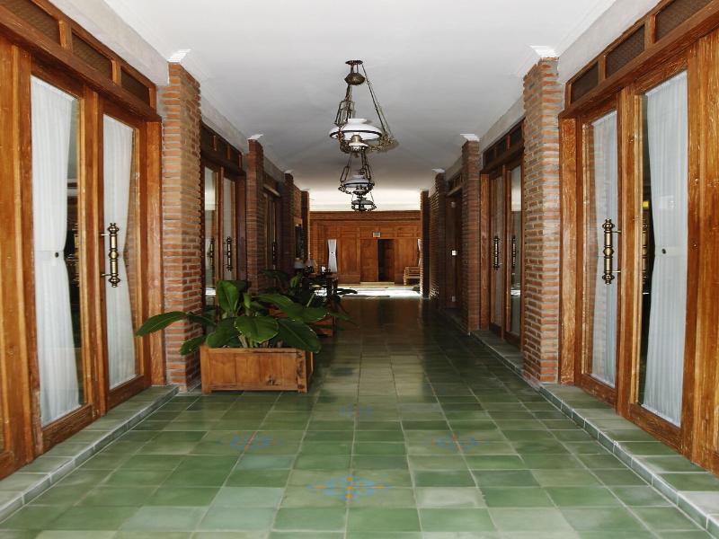 Joglo Mandapa Boutique Hotel & Resto image