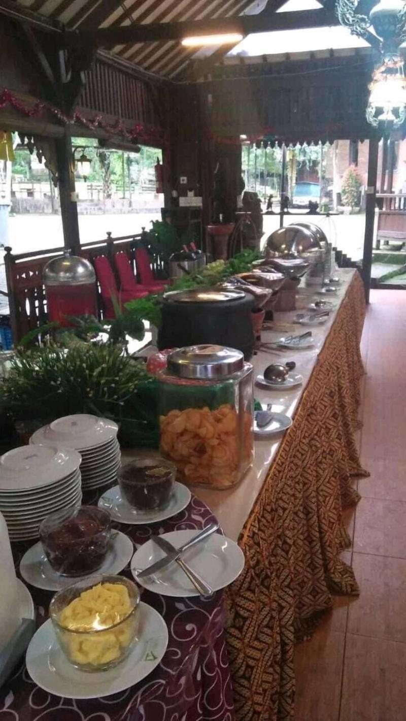 Green Valley Resort Bandungan image