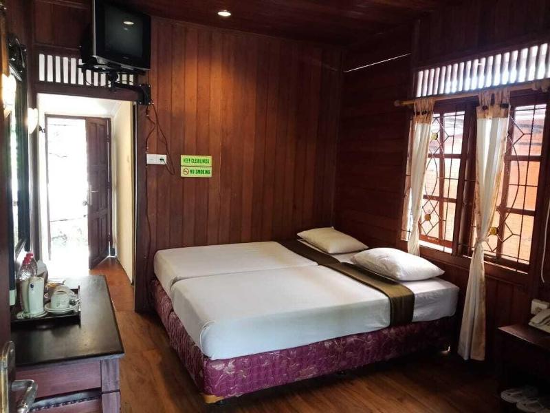 Green Valley Resort Bandungan image