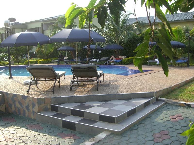 Wadoma Royale Hotel image