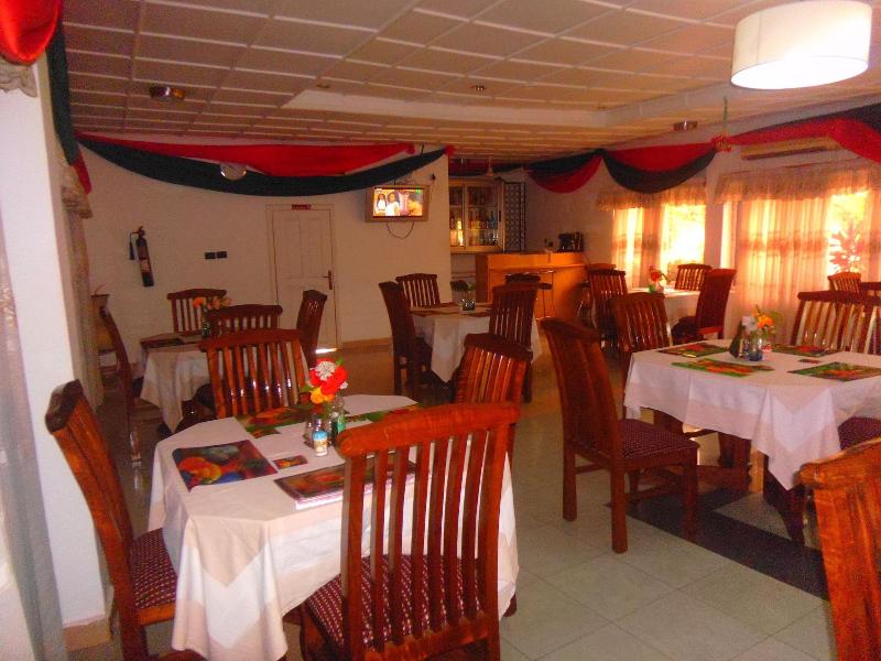 Wadoma Royale Hotel image