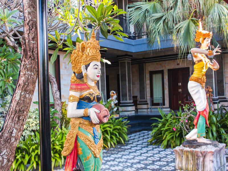Putu Guest House 2 image