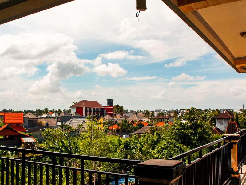 Putu Guest House 2 image