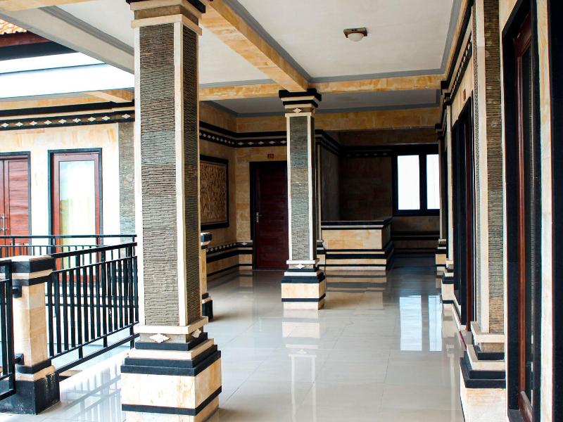 Putu Guest House 2 image