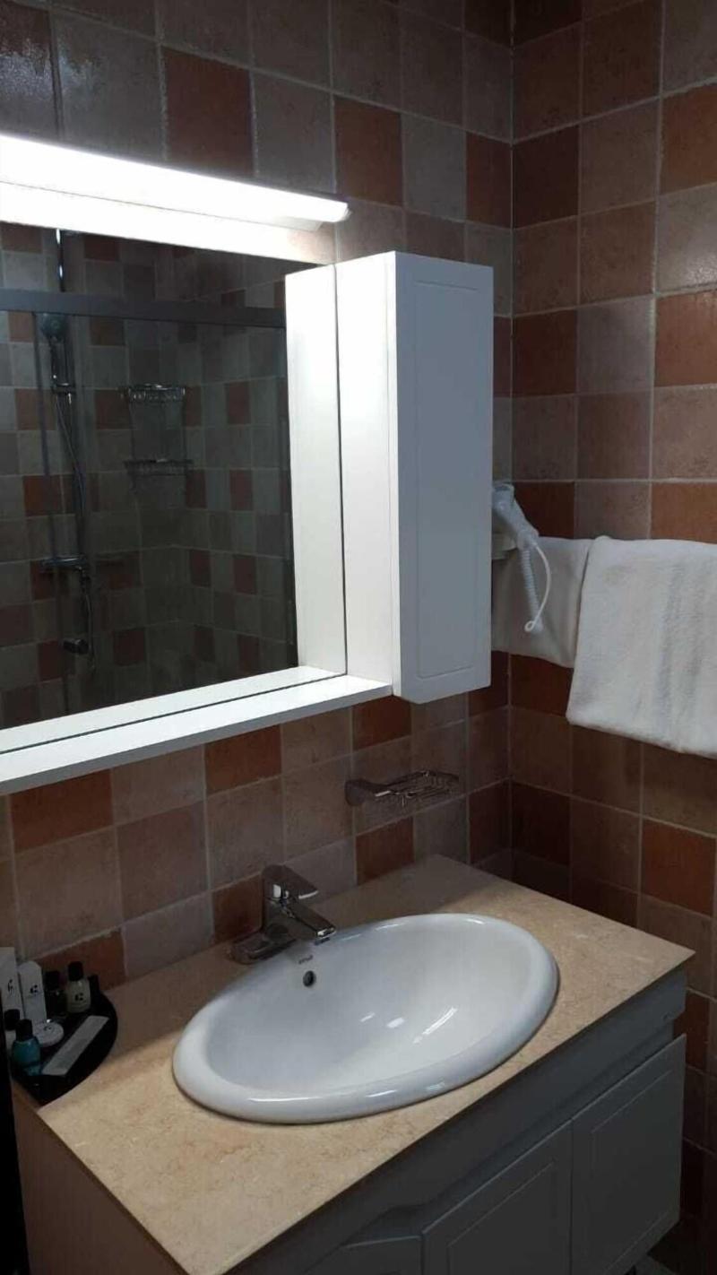Capital Hotel Djibouti image