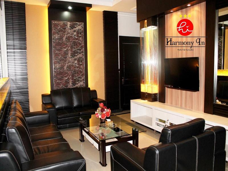 Hotel Harmony In Pontianak image
