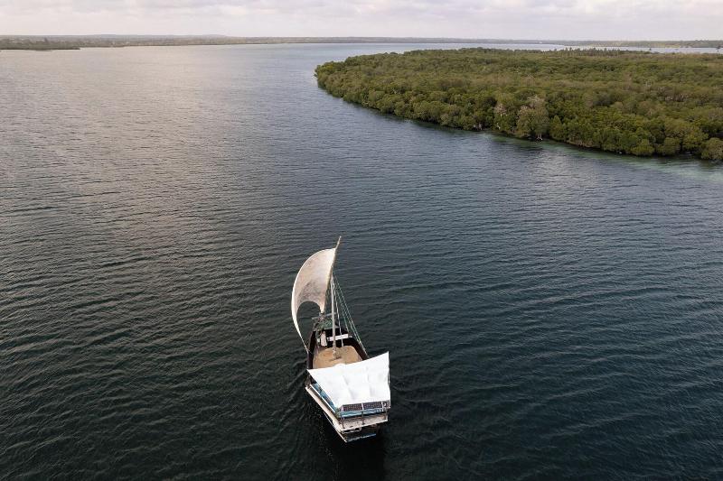 Hemingways Watamu image