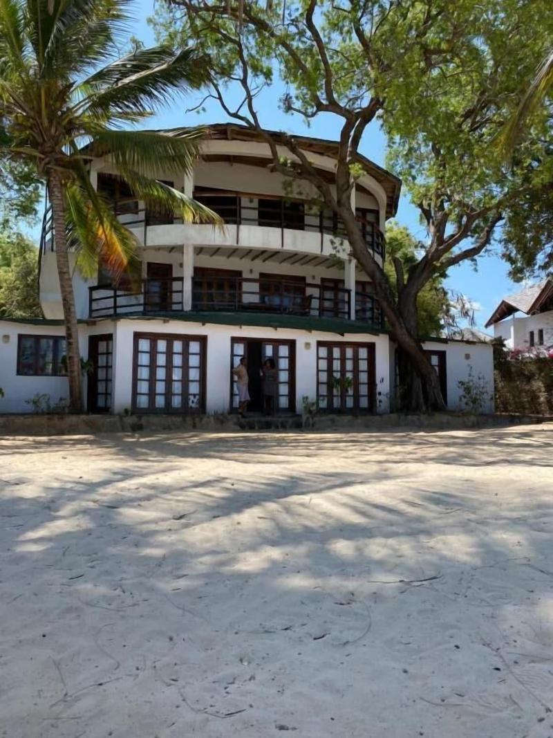 Silver Rock Hotel image