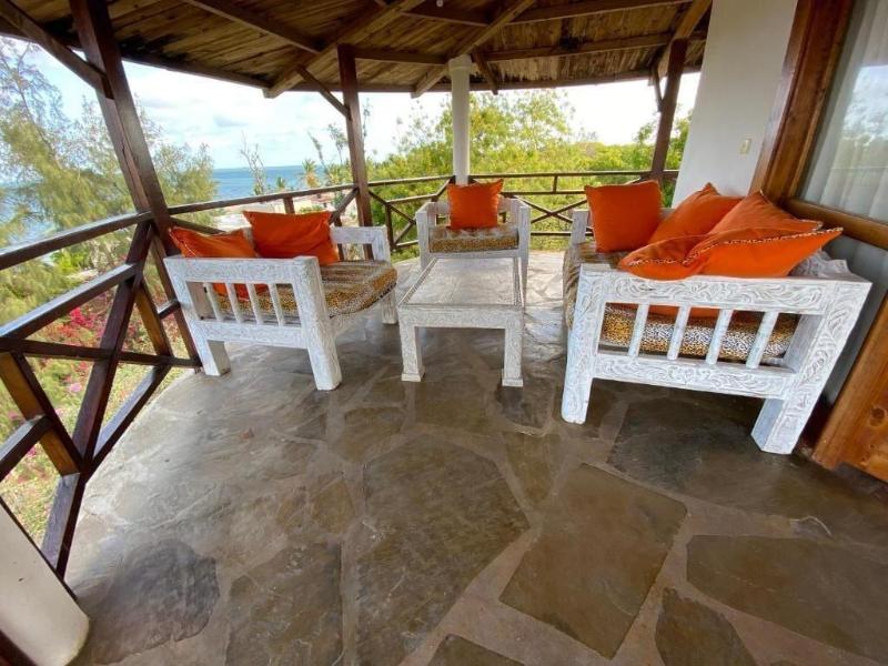 Silver Rock Hotel image