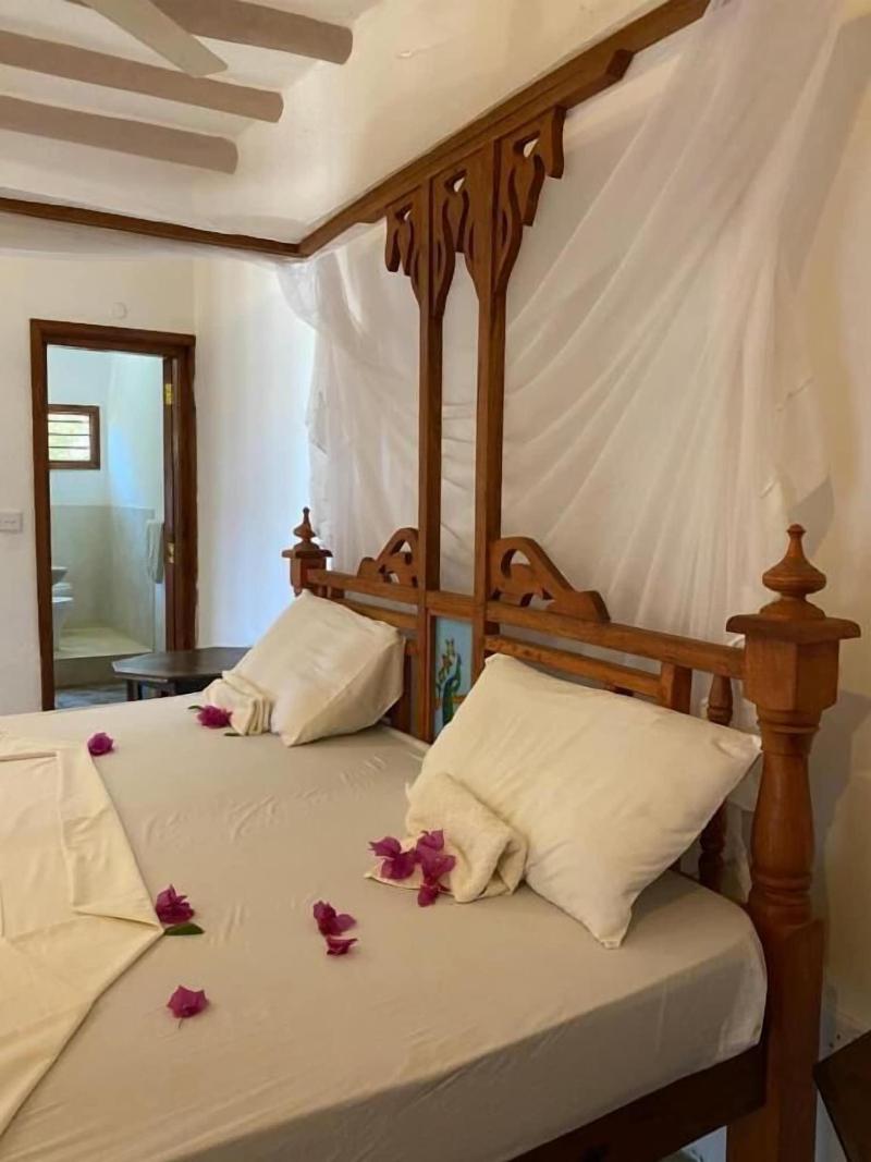 Silver Rock Hotel image